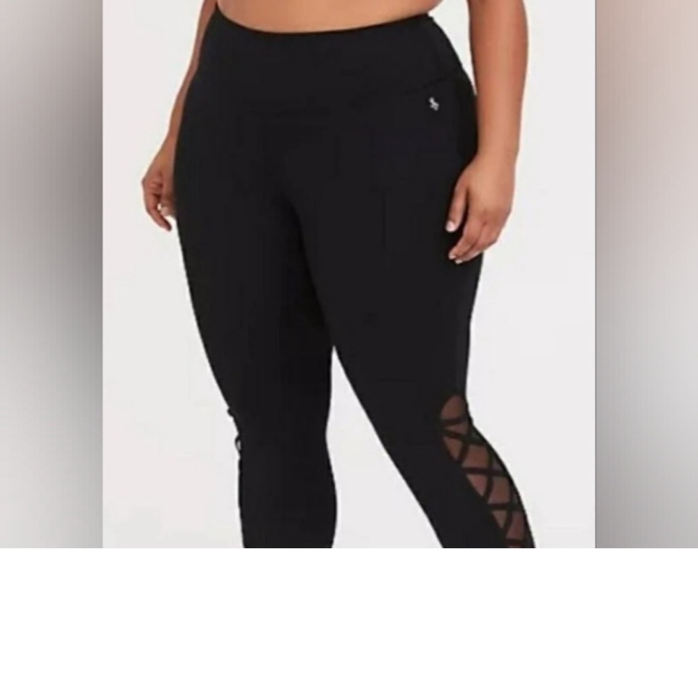 Torrid Crop Strappy Legging Activewear